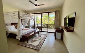 Zanzibar Star Resort 4*